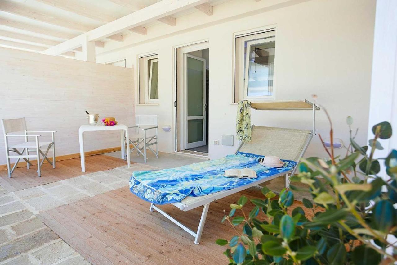 Stabilimento Lido Burrone Bed and Breakfast Φαβινιάνα Εξωτερικό φωτογραφία
