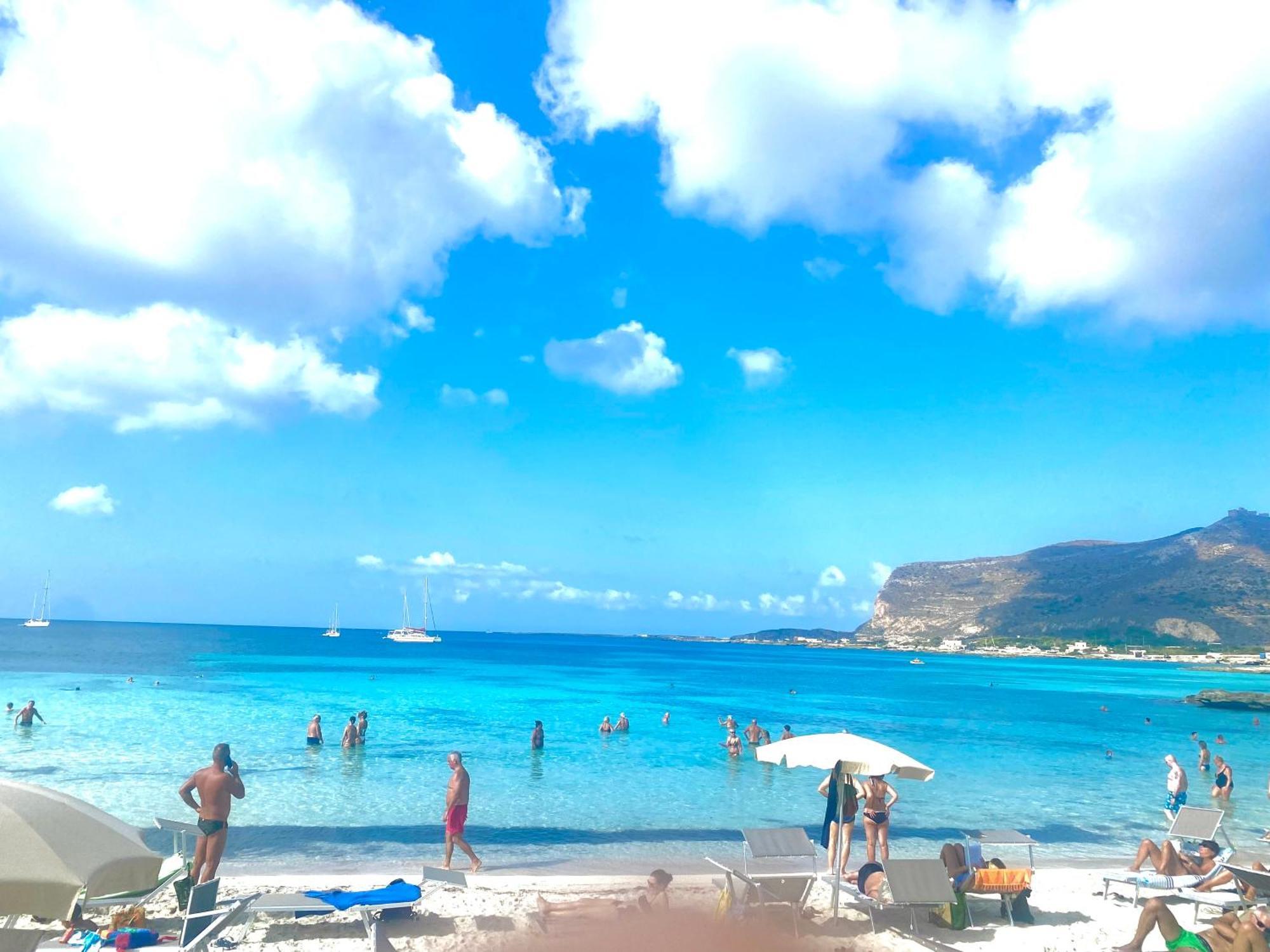 Stabilimento Lido Burrone Bed and Breakfast Φαβινιάνα Εξωτερικό φωτογραφία