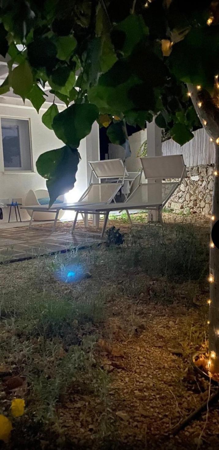 Stabilimento Lido Burrone Bed and Breakfast Φαβινιάνα Εξωτερικό φωτογραφία