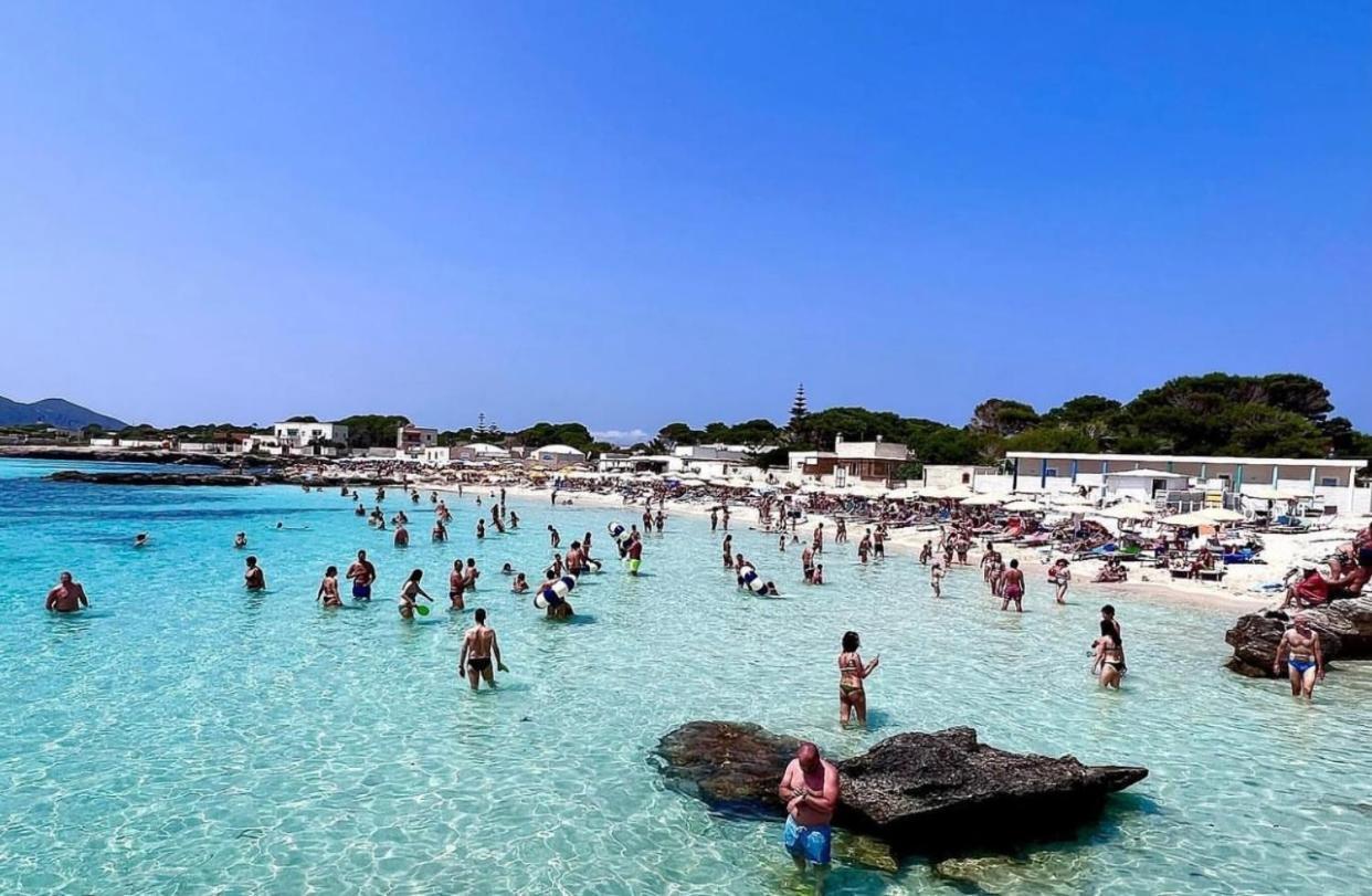 Stabilimento Lido Burrone Bed and Breakfast Φαβινιάνα Εξωτερικό φωτογραφία