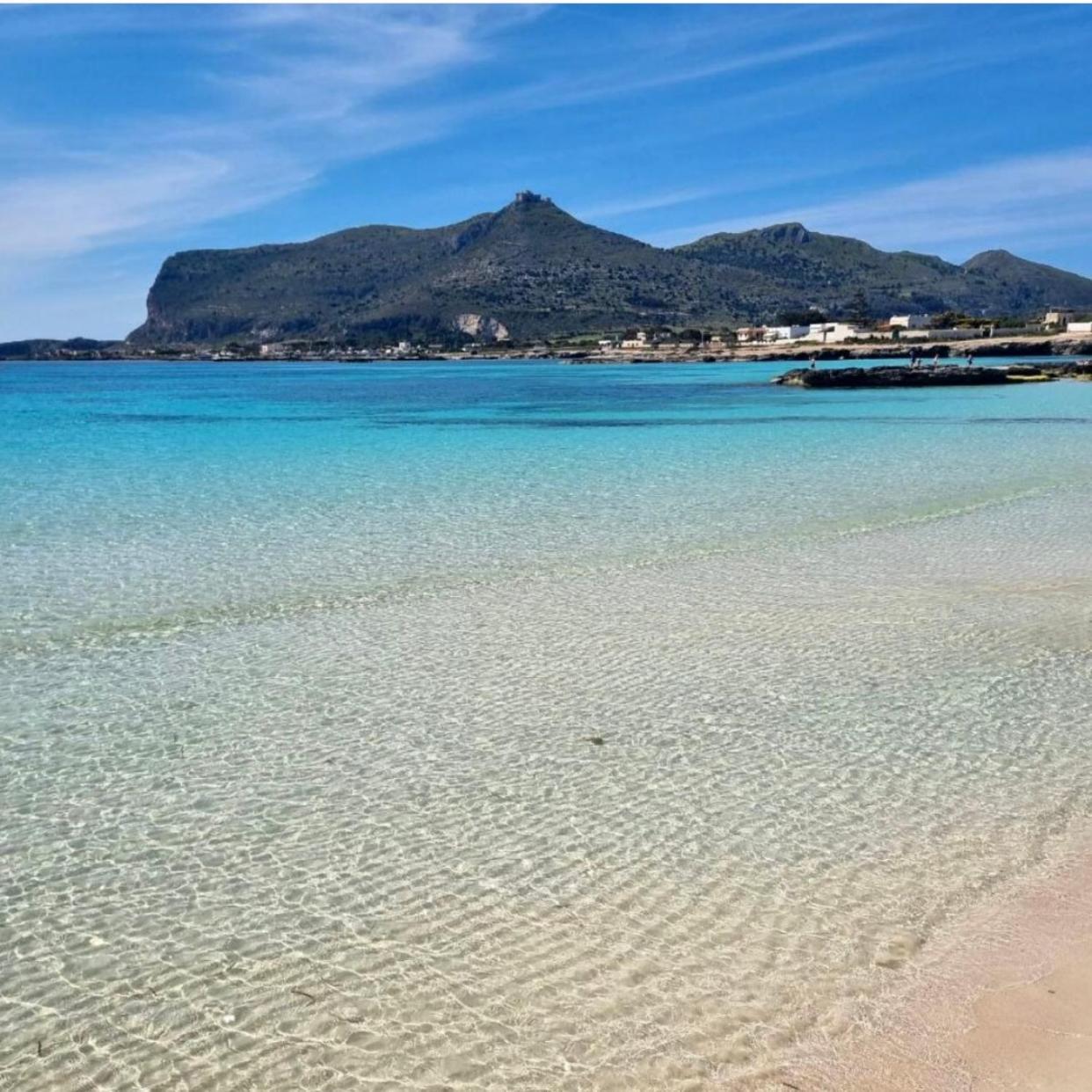 Stabilimento Lido Burrone Bed and Breakfast Φαβινιάνα Εξωτερικό φωτογραφία